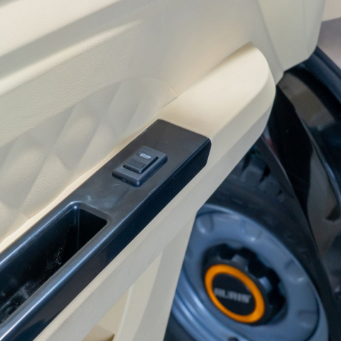 Camioneta electrica RURIS Pilot 5000N NEGRU fara permis, 4900W, viteza 25 km/h, autonomie 130 km [19]
