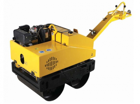 Cilindri vibrocompactori - Cilindru Compactor AGT VR-UT 750 H, motor Honda GX390, 13CP