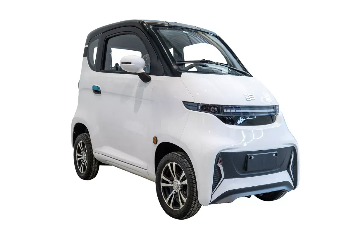 Masina electrica fara permis BLADE CITY Plus Alb-Negru cu aer conditionat [1]