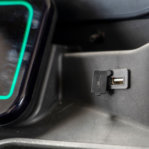 Triciclu electric cu cabina RURIS Pilot 3070A ALB fara permis, 2900W, viteza 25 km/h, autonomie 60 km [15]