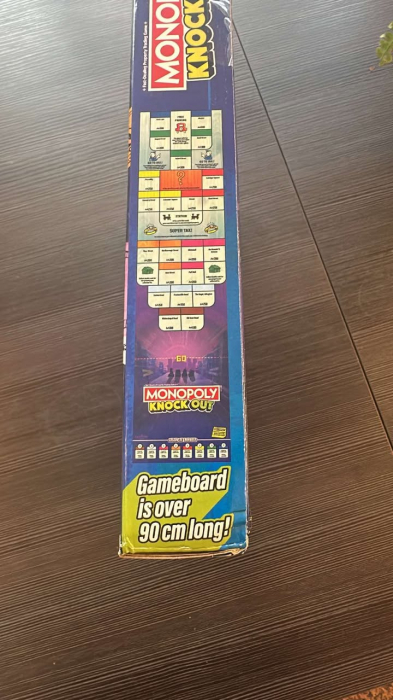 Monopoly Knockout - EN - (cutie usor deteriorata) [5]