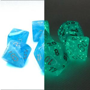 Chessex Luminary Polyhedral Dice Set Sky/silver (7 dice) [2]