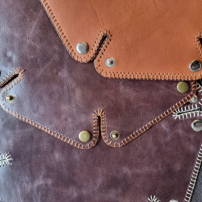 Round Dice Tray with Leather Backing [7]