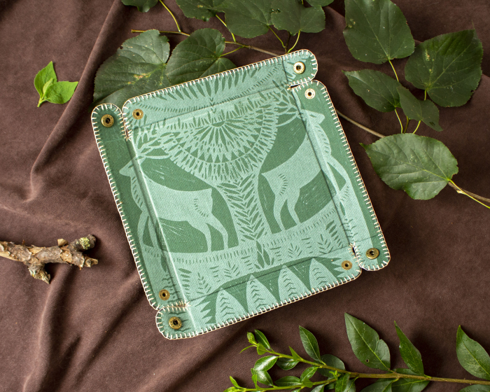 Square Dice Tray with Leather Backing [4]