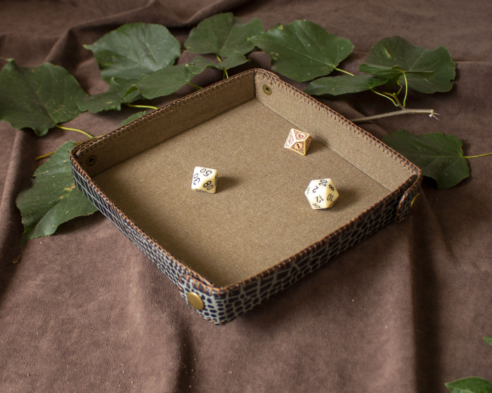 Square Dice Tray with Leather Backing [10]