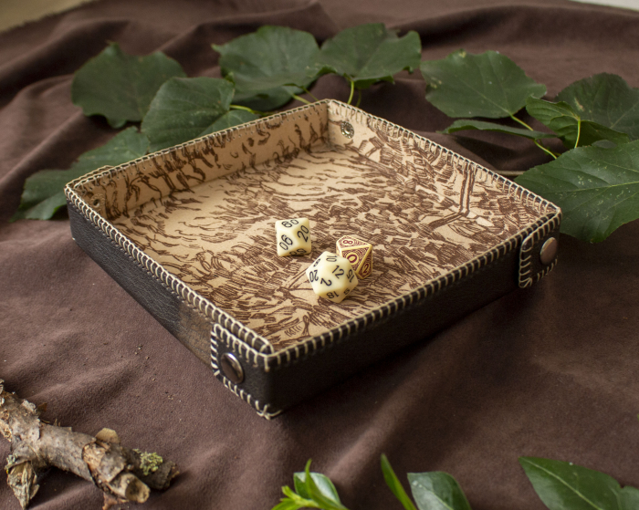 Square Dice Tray with Leather Backing [6]