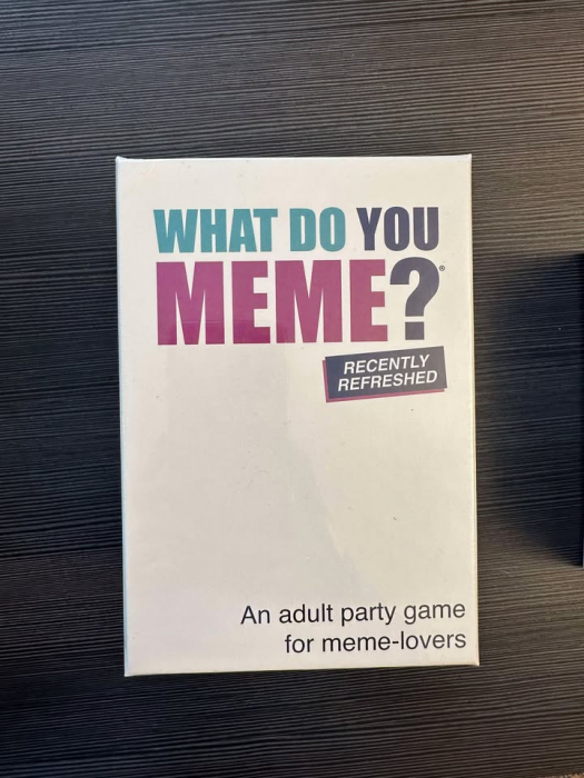 What Do You Meme - EN - (cutie usor deteriorata) [10]
