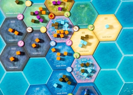 Dominant Species Marine Reprint - EN [3]