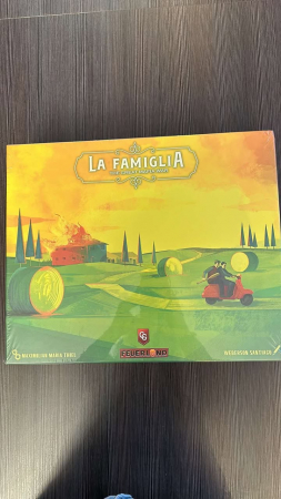 La Famiglia: The Great Mafia War - EN - (cutie usor deteriorata) [4]