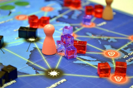 Pandemic pe Muchie de Cuțit (Extensie) - RO [2]