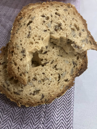 Paine fara gluten cu seminte [1]