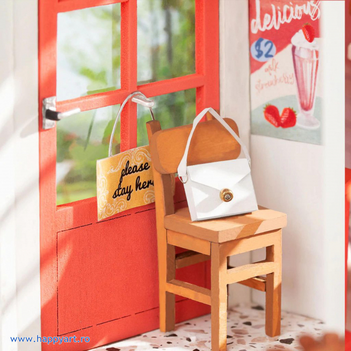 Macheta casuta din lemn, de asamblat DIY, Honey Ice Cream Shop, 170 piese, DG148 [6]