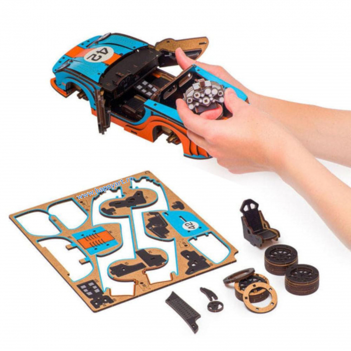 Puzzle din lemn 3D, Masina Comet GTS Black-Red, 219 piese, scara 1-18 [8]
