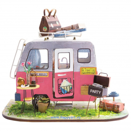 Machete casute - Macheta casuta din lemn, de asamblat DIY, Happy Camper, 86 piese, DGM04