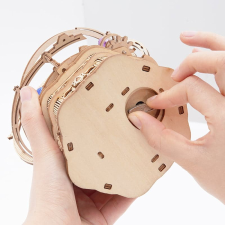Puzzle 3D, lemn, cutiuta muzicala, Noapte Instelata, 84 piese [5]