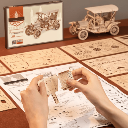 Puzzle 3D, mecanic, din lemn, Masina de epoca, 298 piese [3]
