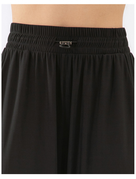 Trening negru cu protectie solara UPF50+ [4]