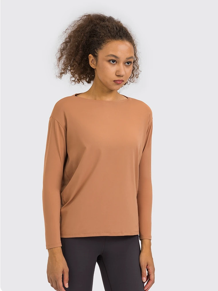 Bluza oversized moale la atingere maro [3]