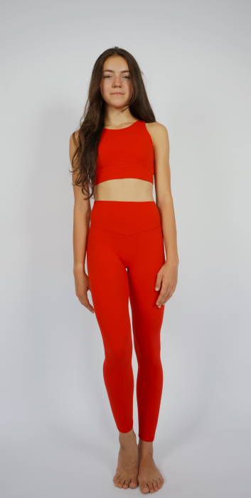 Set Fitness rosu intens- Colanți 8/8 cu Talie Înaltă Fără Cusături pe Mijloc și Top cu Susținere Ridicată, Material Premium, Ideal pentru Alergare, Fitness, Yoga, Pilates, și Cycling [5]