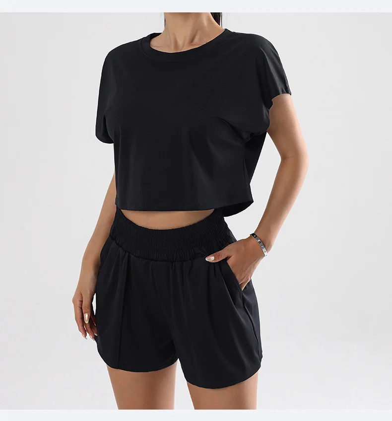 Tricou cropp top negru [2]