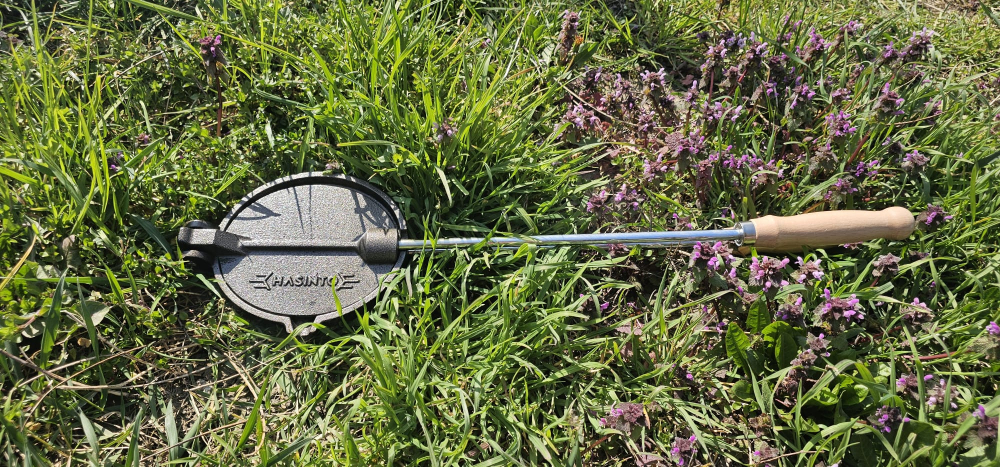 Presă pentru Prăjit Slănină din Fontă – 15×18 cm – Pentru Grătar și Plită [9]