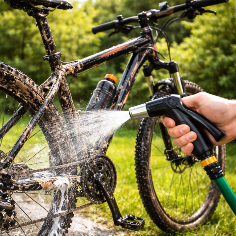 Pistol Apă cu Cap Metalic și Reglaj Debit pentru Pulverizare [1]