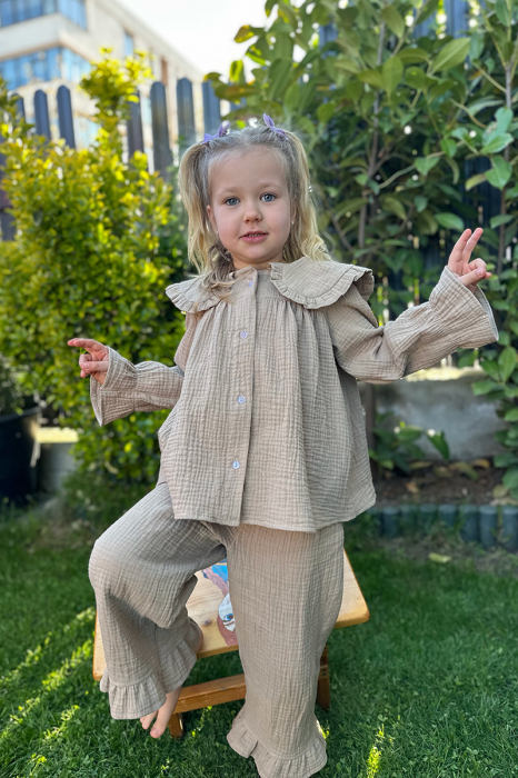 Compleu Fetiță din Muselină cu Guler și Volane- Crem [2]