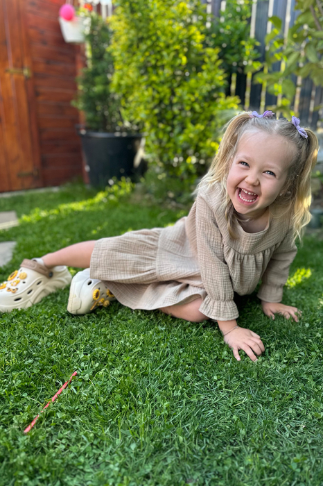 Rochie cu volan si maneca lunga - Crem [3]