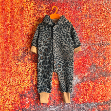 Salopetă din Lână Fiartă Fără Dublură cu Capse și Glugă - Animal print Maro - H. Bebe [1]