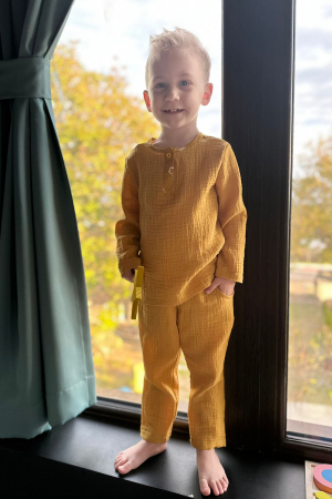 Rochie Volan-Compleu Mamă/Fiu din Muselina - Mustar [3]