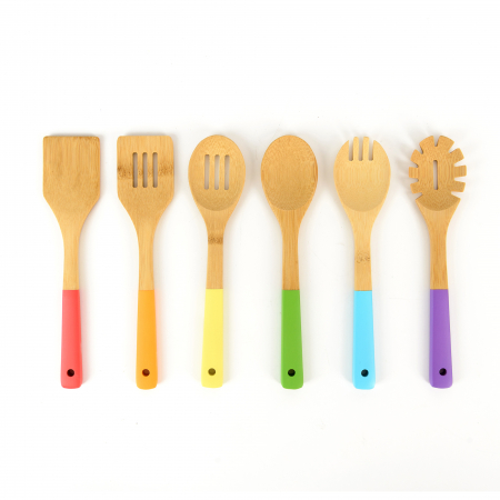 Reduceri - Set de ustensile de bucătărie din bambus curcubeu pentru copii – Inspirat din metoda Montessori, 6 piese reale pentru gătit | Vârsta 2+ | Bambus natural | Codificat pe culori | Cadou eco-friendly pent