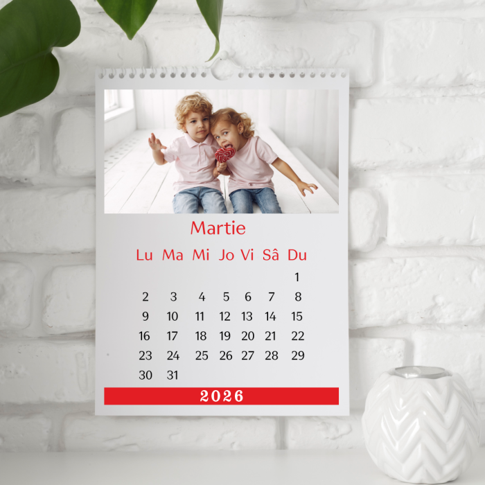Calendar de perete personalizat cu 5 poze și text - M2 [4]