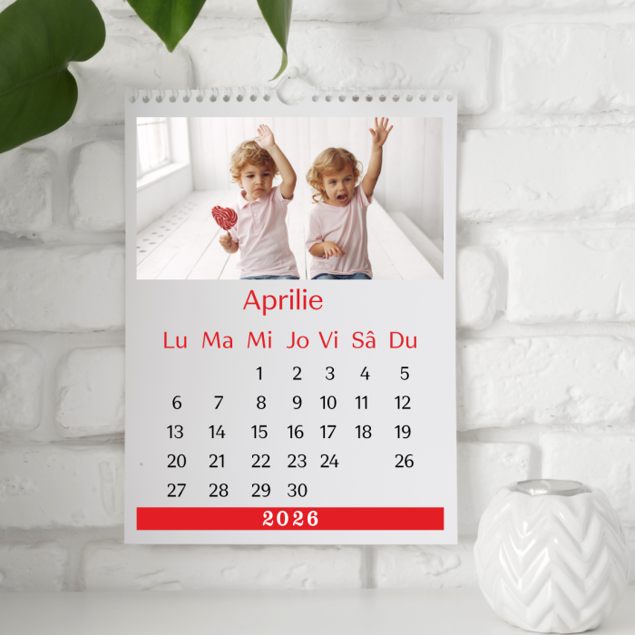 Calendar de perete personalizat cu 5 poze și text - M2 [5]