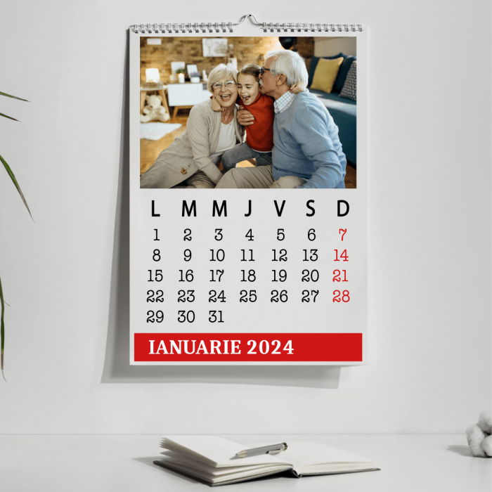 Calendar personalizat cu poze [2]