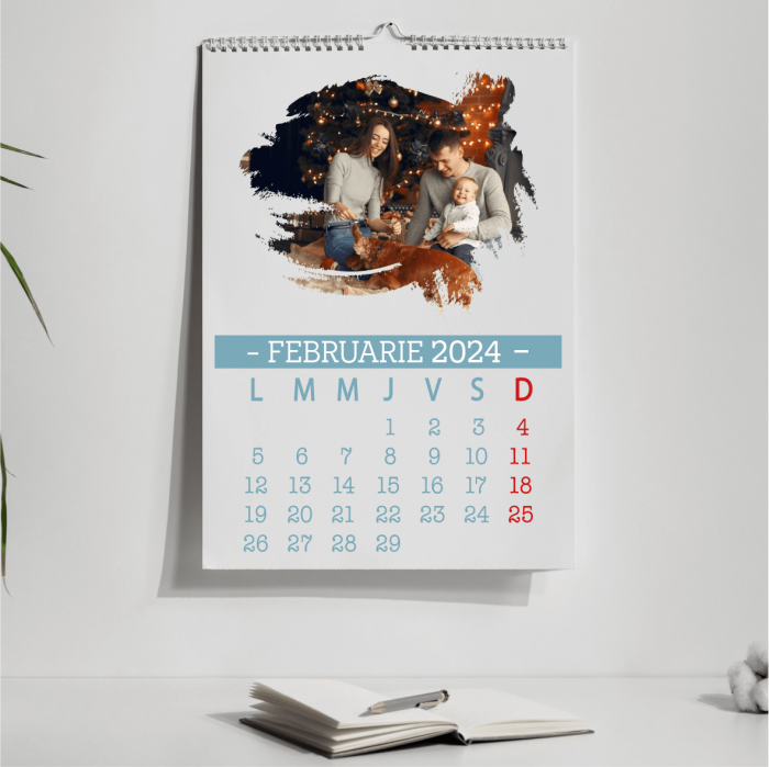 Calendar personalizat cu poze și text [3]