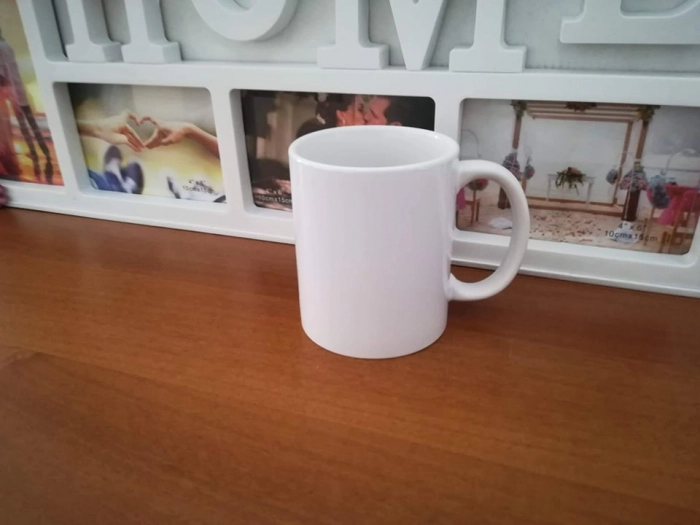 Cană personalizată cu 4 poze și nume [5]