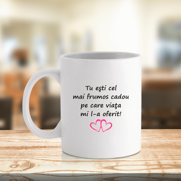 Cană personalizată cu o poză în formă de inimă și text [2]