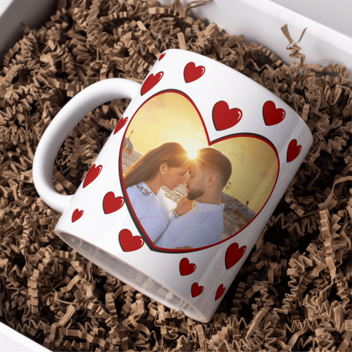 Cană personalizată cu poze și inimioare [2]