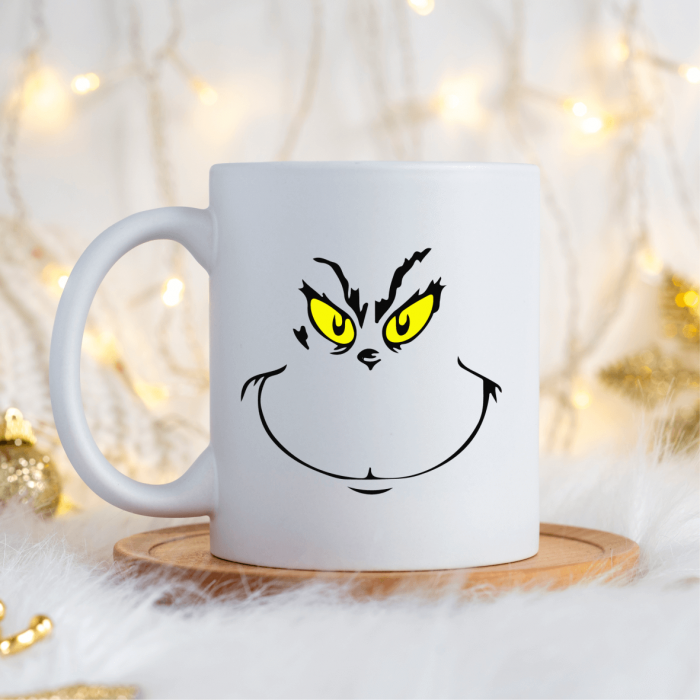 Cană personalizată - Real Grinch before coffee - M2 [2]