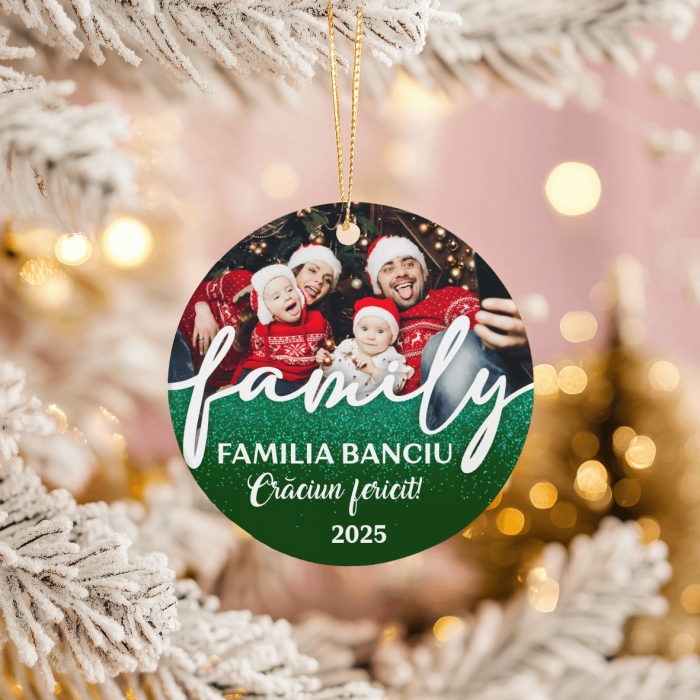 Ornament acril alb rotund pentru brad personalizat cu poză și mesaj - Family [3]