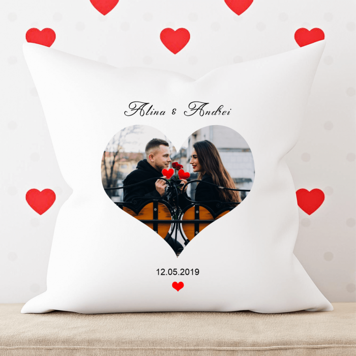 Pernă personalizată cu poză - Inimioară - Nume - Dată [1]
