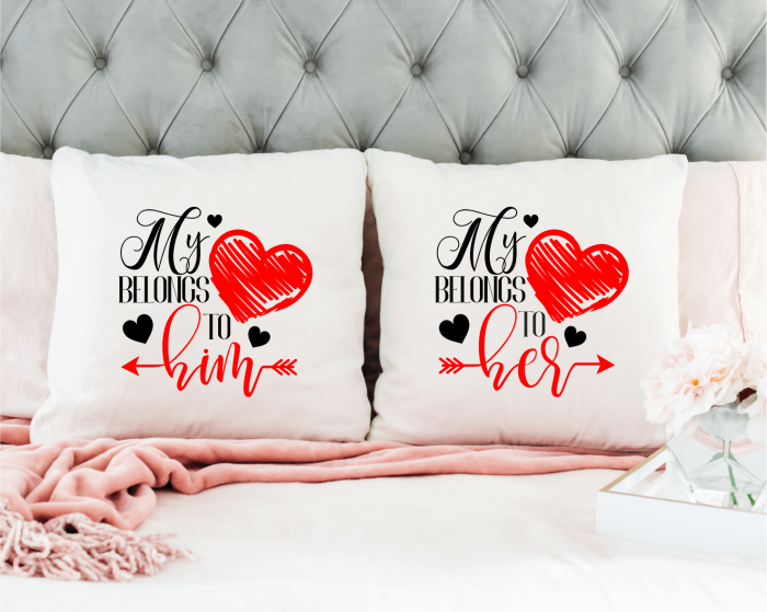 Set perne personalizate pentru cuplu - My heart belongs to him - her [1]