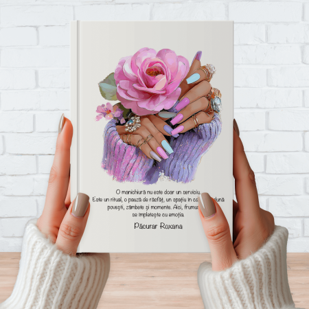 Cadouri pentru EA - Agendă albă nedatată personalizată cu nume și mesaj - Nails - M2