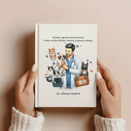 Cadouri pentru EL - Agendă personalizată albă nedatată - Nume și mesaj - Veterinar - M3