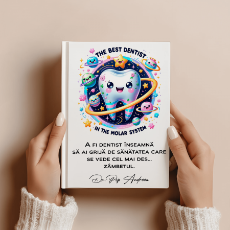 Alte cadouri personalizate - Agendă personalizată albă - Pentru dentist - M1