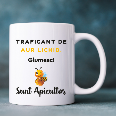 Cadouri de-a gata - Cană personalizată - Sunt apicultor