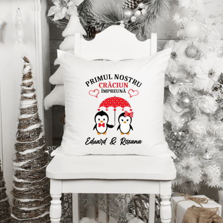 Perne personalizate - Pernă personalizată - Primul nostru Crăciun împreună - Nume