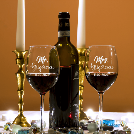 Pahare de vin - Set pahare de vin personalizate - Mr. și Mrs. - Nume și dată