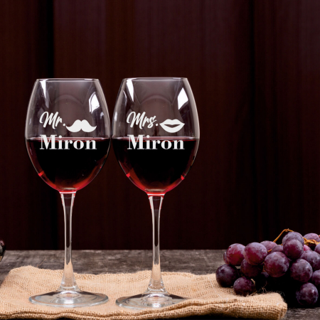Pahare de vin - Set pahare de vin personalizate - Mr. și Mrs.