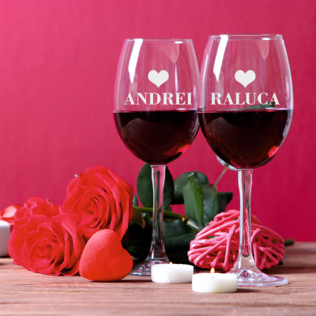 Pahare de vin - Set pahare de vin personalizate - Nume și Inimioară
